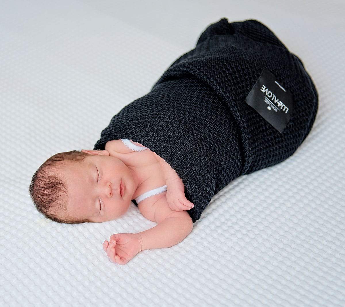 Black on sale baby blanket