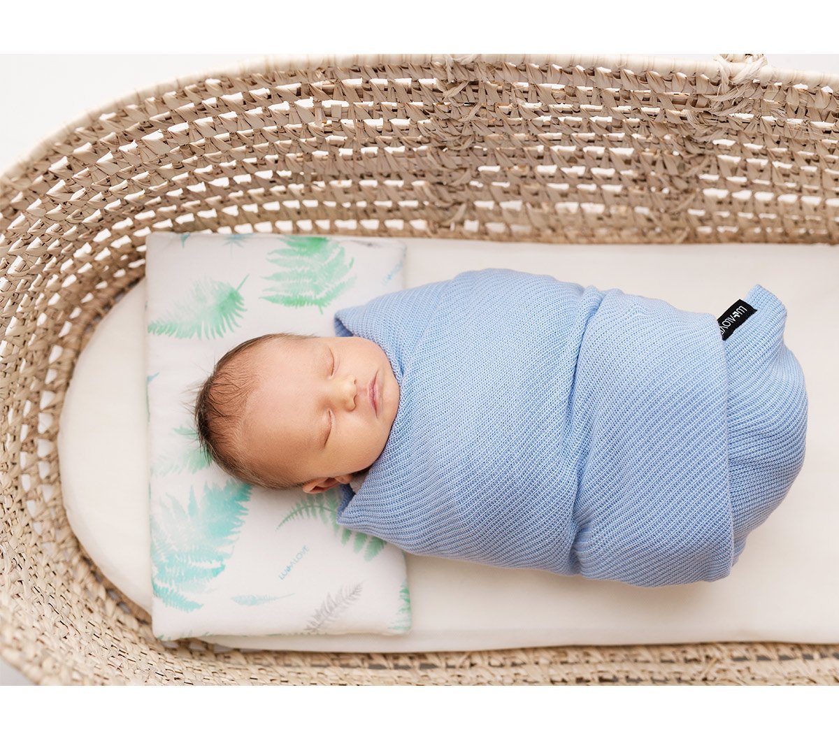 Knitted swaddle blanket online